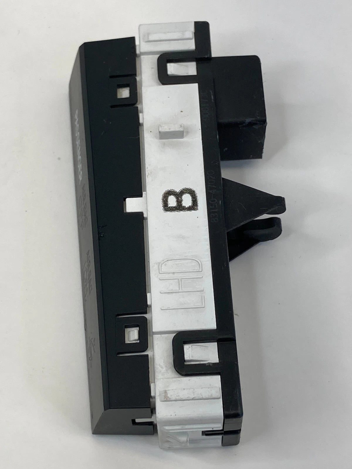 2010 2011 TOYOTA PRIUS DASH PASSENGER SRS INDICATOR LAMP STATUS OEM