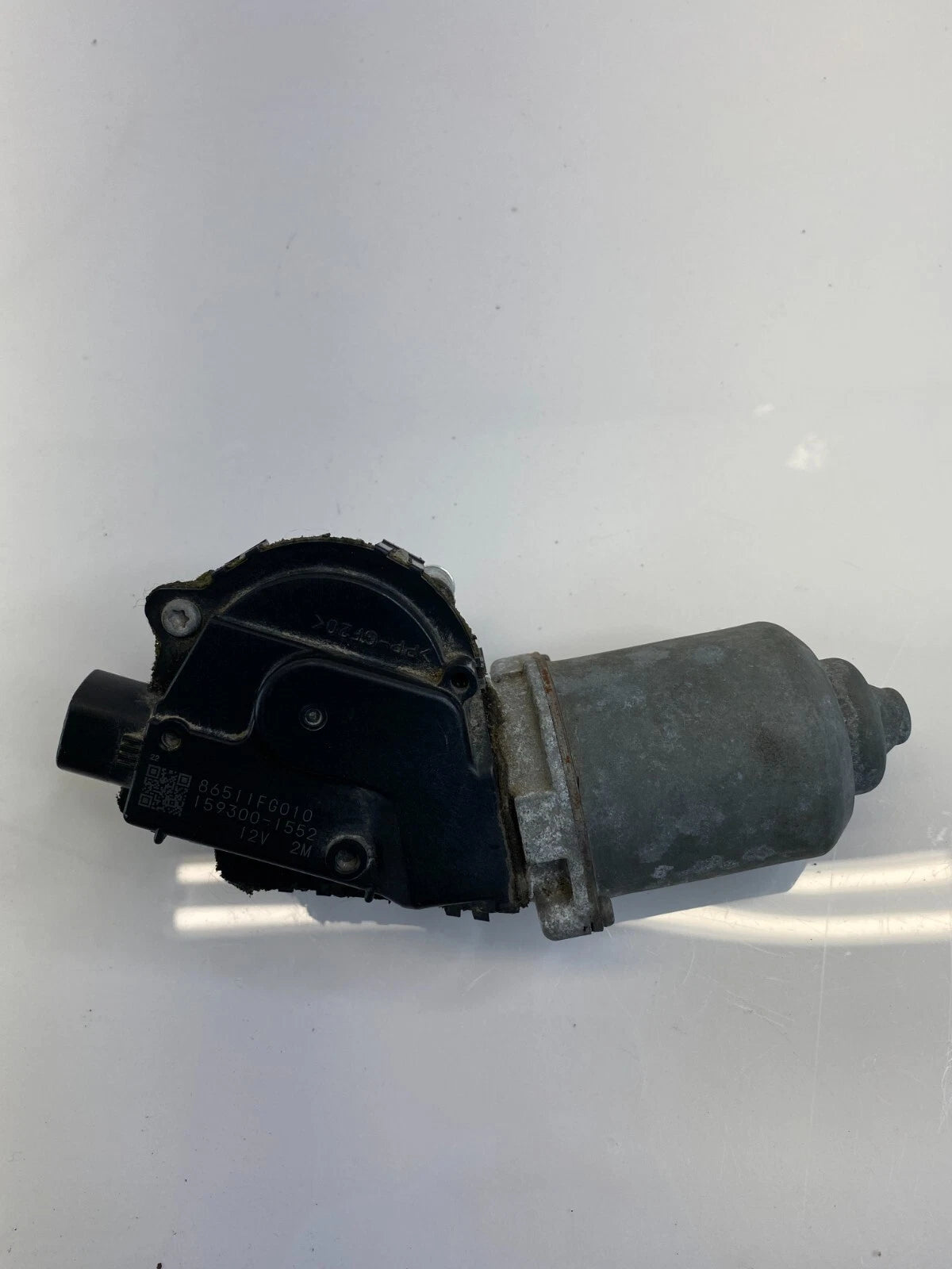 2008-2014 SUBARU IMPREZA SEDAN FRONT WINDSHIELD WIPER MOTOR 86511FG010 OEM