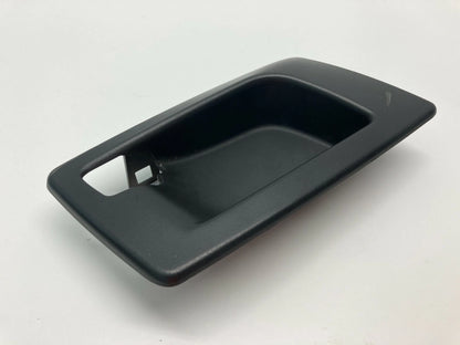 2003-2007 CADILLAC CTS REAR RIGHT SIDE INNER DOOR HANDLE BEZEL COVER 25752964