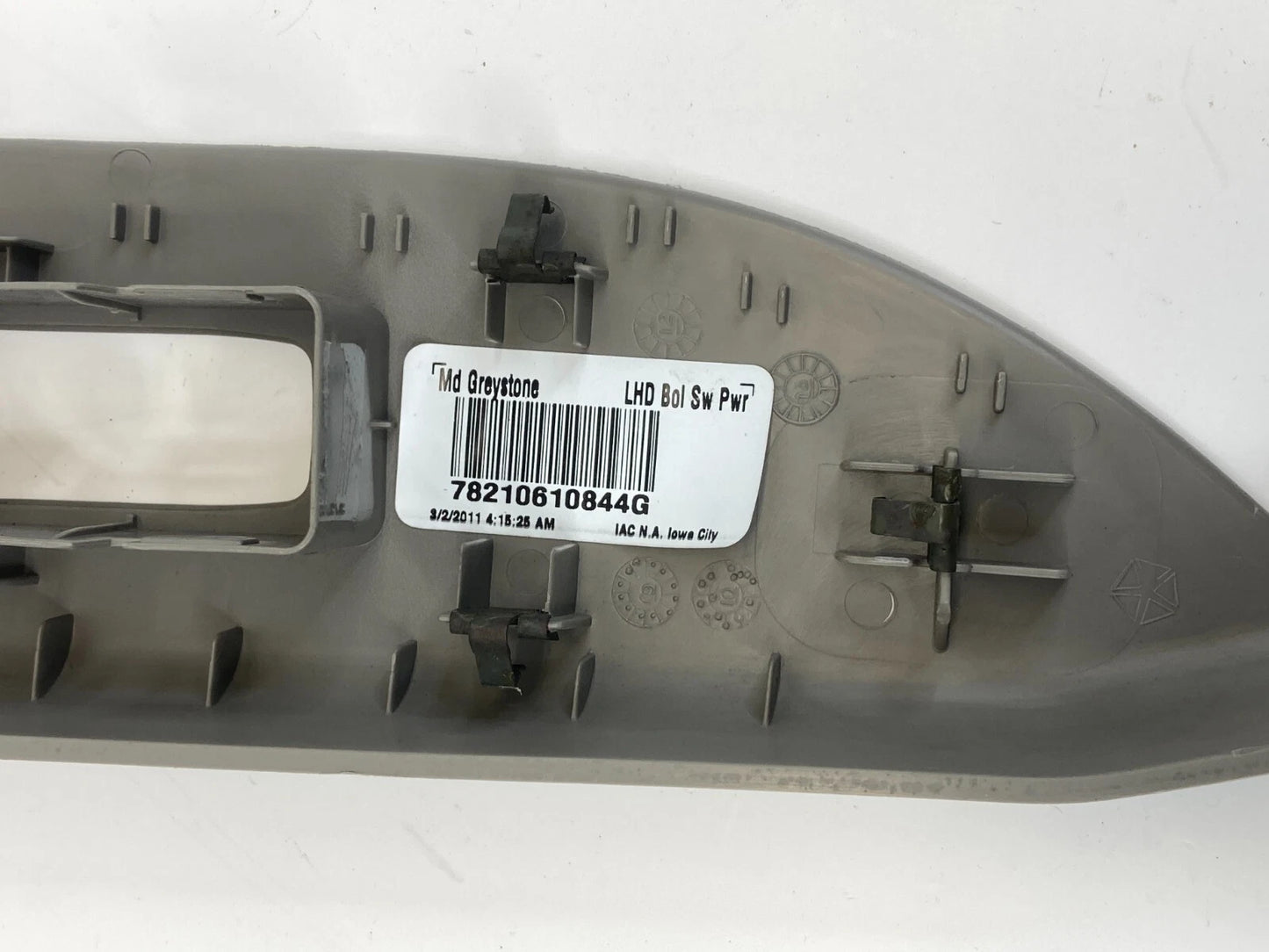 2011 2012 DODGE CALIBER REAR RIGHT WINDOW SWITCH COVER BEZEL TRIM 78210610844G