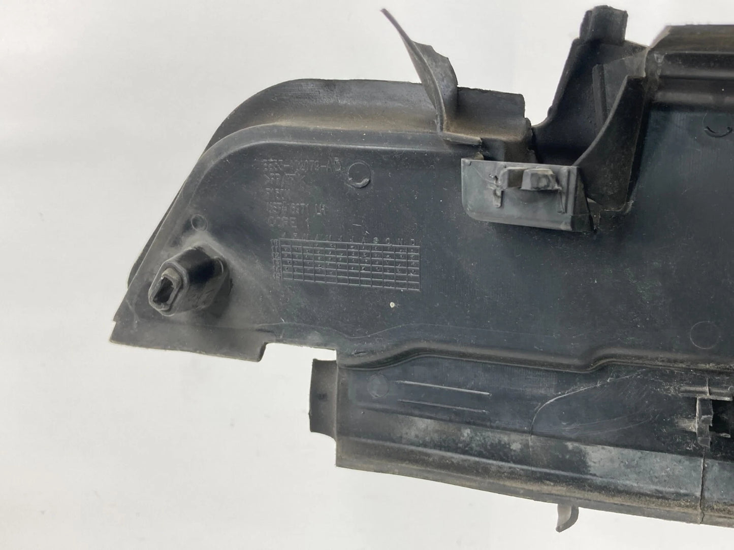 2011-2019 FORD EXPLORER FRONT LEFT DRIVER SIDE FENDER UPPER LEDGE COVER TRIM OEM