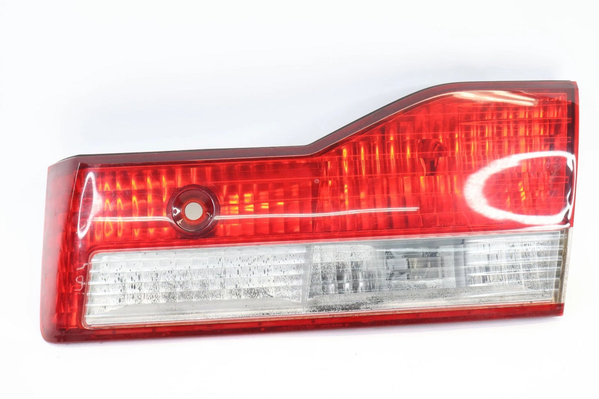 2001 2002 HONDA ACCORD SEDAN REAR RIGHT INNER TAIL LIGHT TRUNK TAILLIGHT OEM