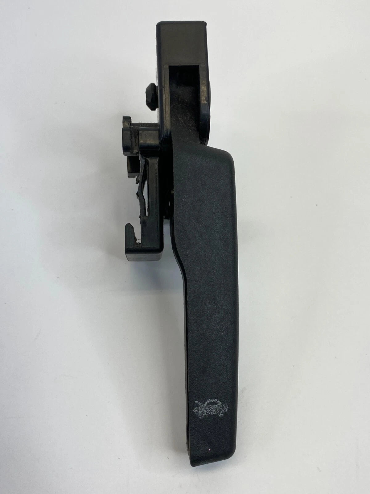 2013 2014 2015 CHEVROLET MALIBU FRONT HOOD RELEASE PULL OPENER HANDLE LEVER OEM