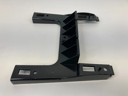 11-13 HYUNDAI ELANTRA ARMREST MOUNTING CONSOLE REAR BRACKET ASSY 84622-3X000 OEM