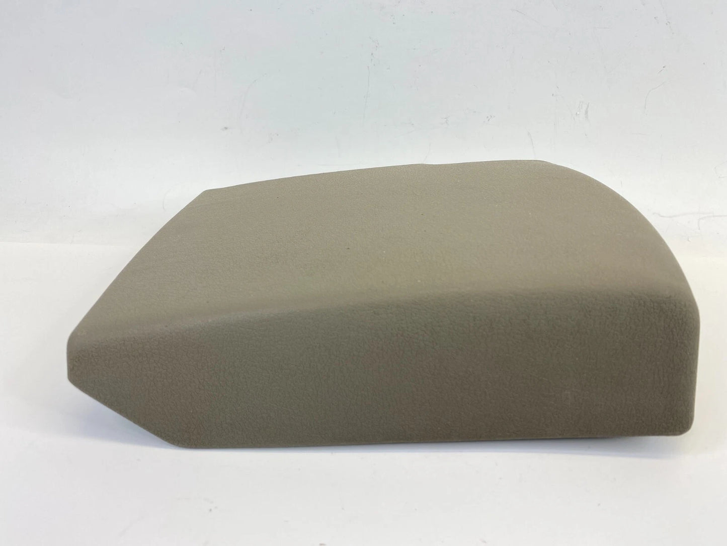 2005-2007 JEEP GRAND CHEROKEE CENTER CONSOLE ARMREST ARM REST LID ASSEMBLY OEM
