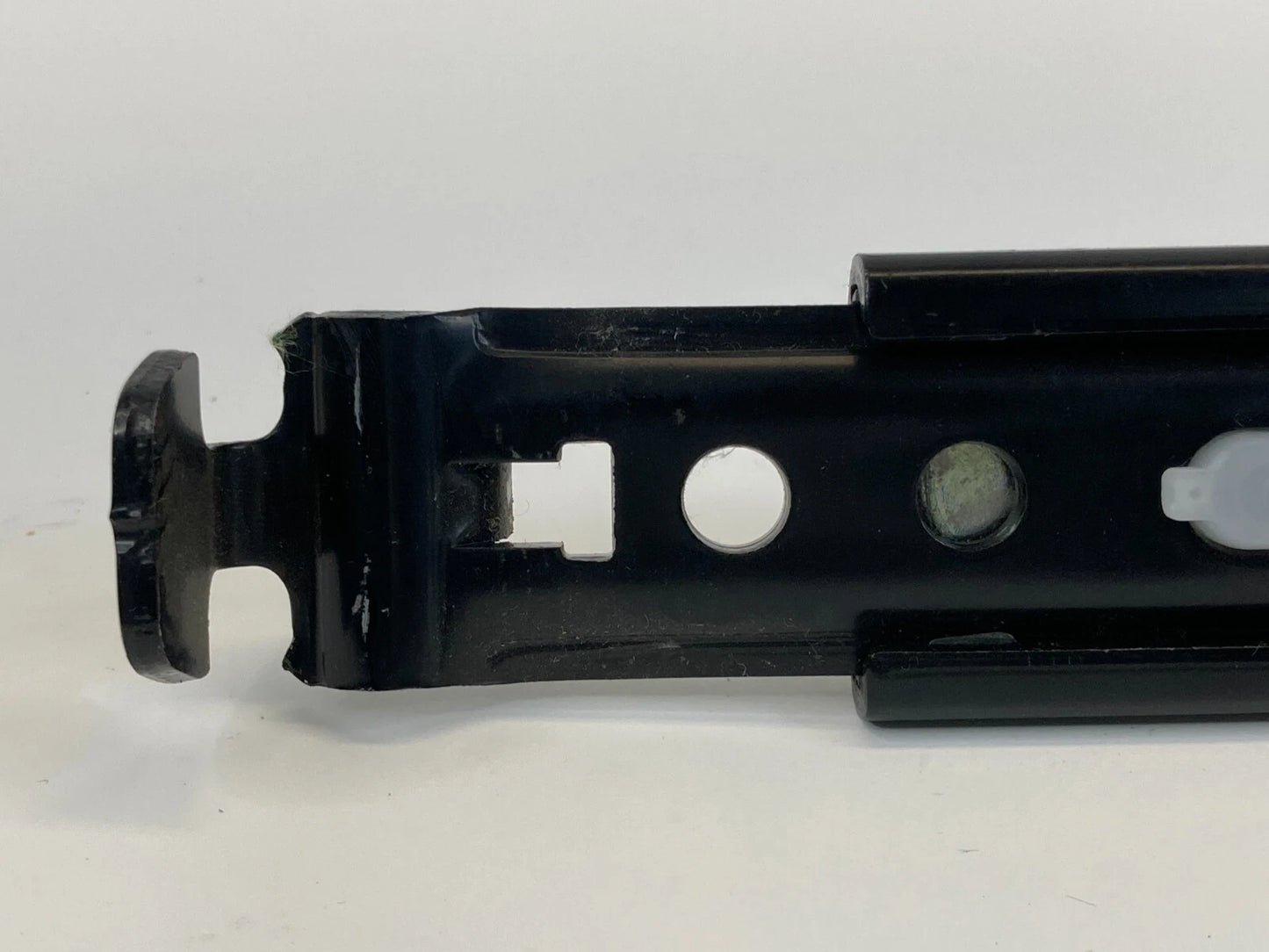 2006-2008 LEXUS RX400H FRONT RIGHT SIDE SEAT BELT HEIGHT ADJUSTER D526001 OEM