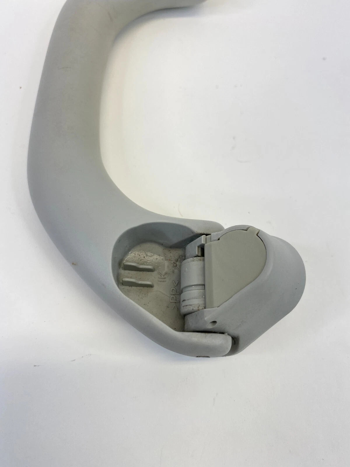 2001-2005 VOLKSWAGEN JETTA FRONT RIGHT ROOF INNER GRAB GRIP HANDLE 1J5-857-607