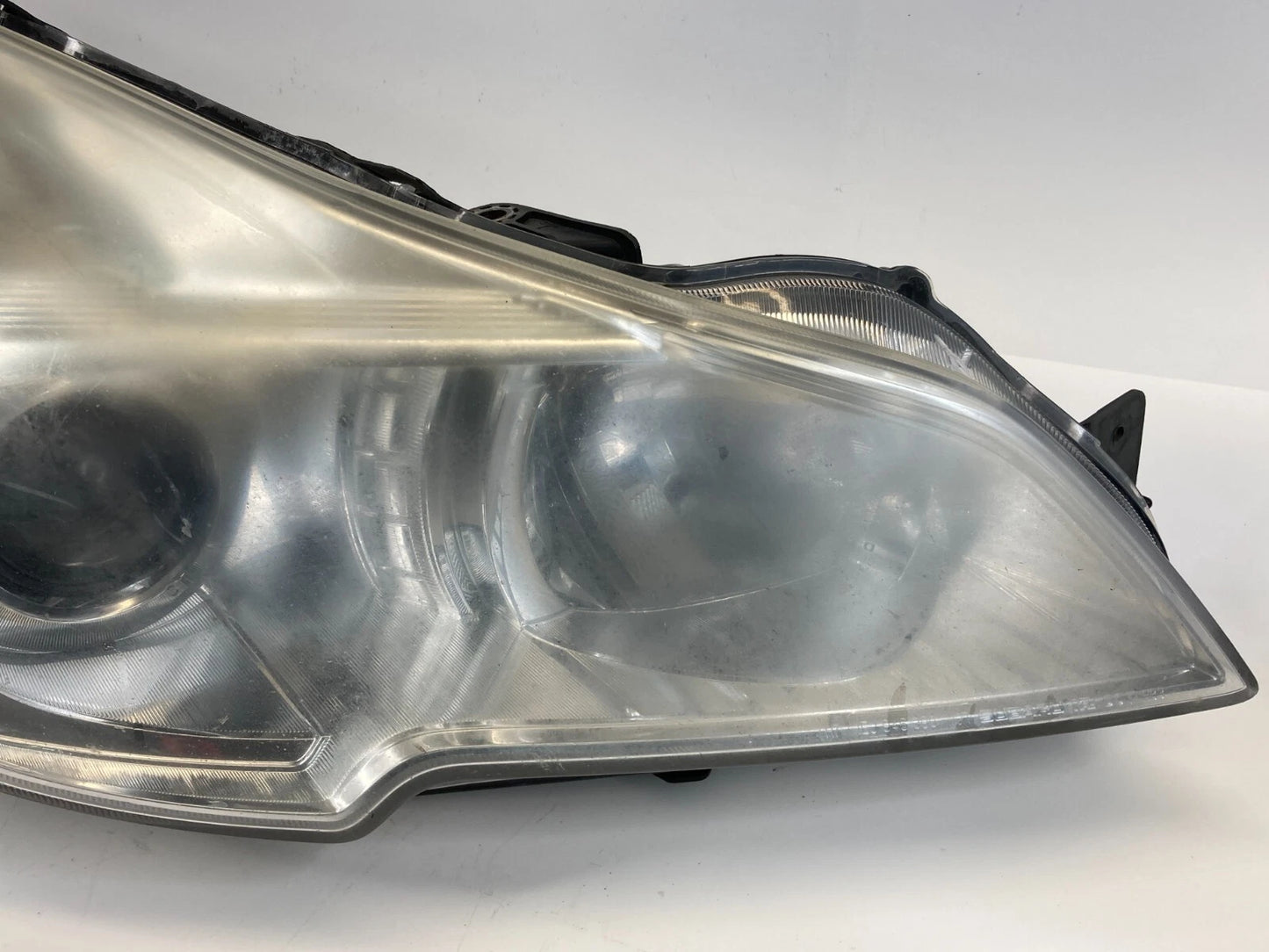2013 2014 SUBARU OUTBACK LEGACY FRONT RIGHT PASSENGER HEADLIGHT HEADLAMP OEM