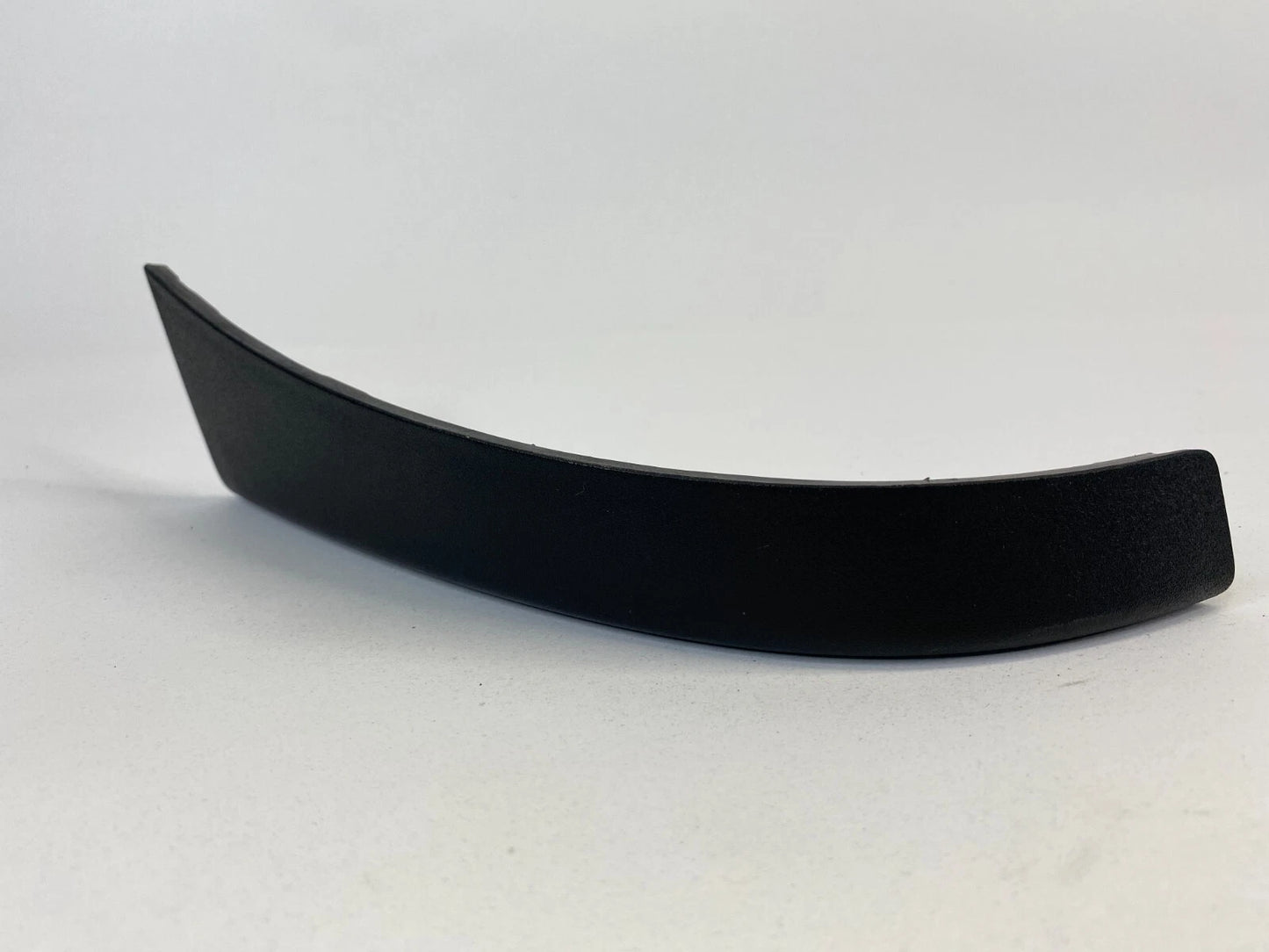 09-12 CHEVROLET TRAVERSE REAR LEFT INNER DOOR PULL HANDLE COVER TRIM 15948058