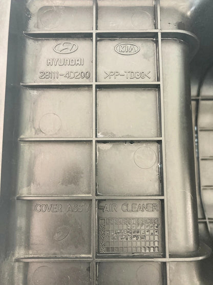 2007 2008 HYUNDAI ENTOURAGE 3.8L AIR INTAKE UPPER COVER OEM FACTORY 28111-4D200