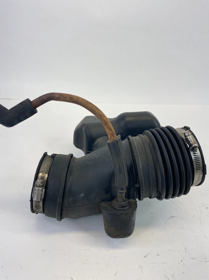 2009-2011 CHEVROLET TRAVERSE AIR INTAKE CLEANER UPPER OUTLET DUCT HOSE TUBE OEM