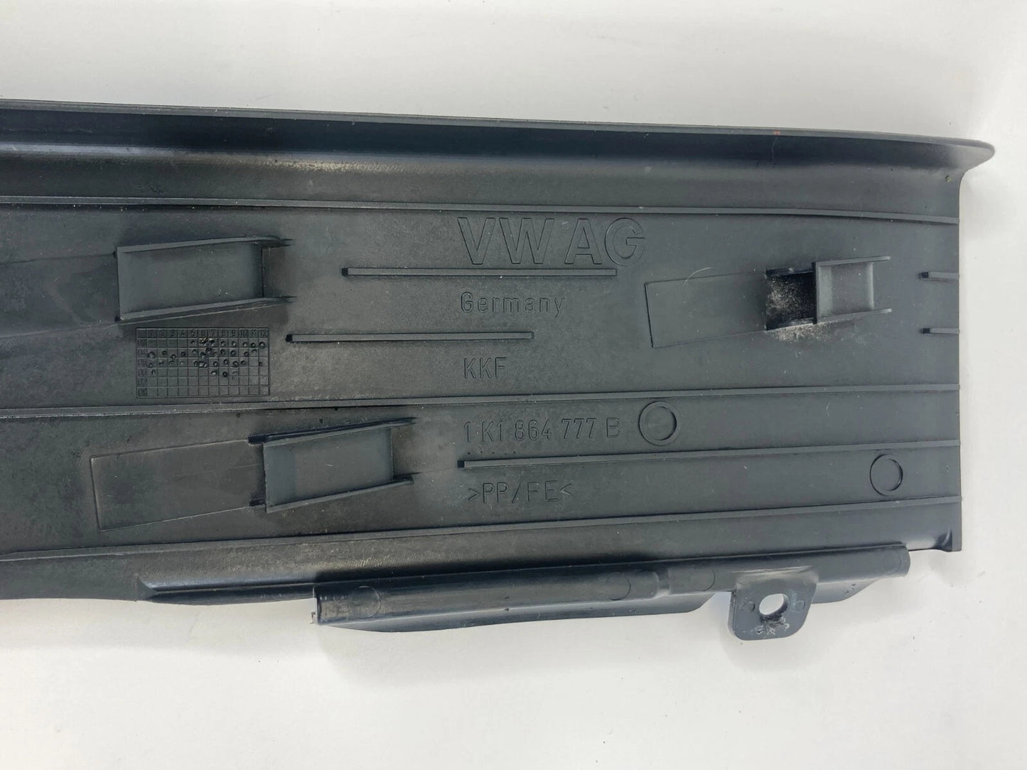 2005-2010 VOLKSWAGEN JETTA FOOT REST DEAD PEDAL TRIM COVER 1K1-864-777-B OEM