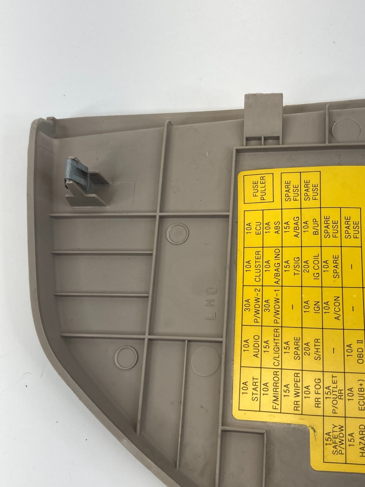 2005-2010 Kia Sportage Dash Left Side Fuse End Trim Cover Cap 84765-1F000 OEM