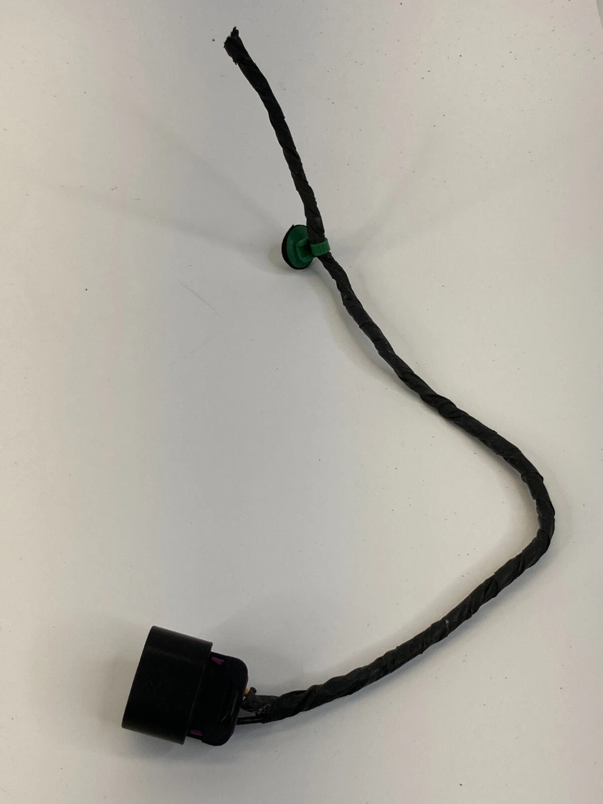 2008-2012 BUICK ENCLAVE LEFT SIDE TAILLIGHT WIRE WIRING HARNESS PLUG CONNECTOR