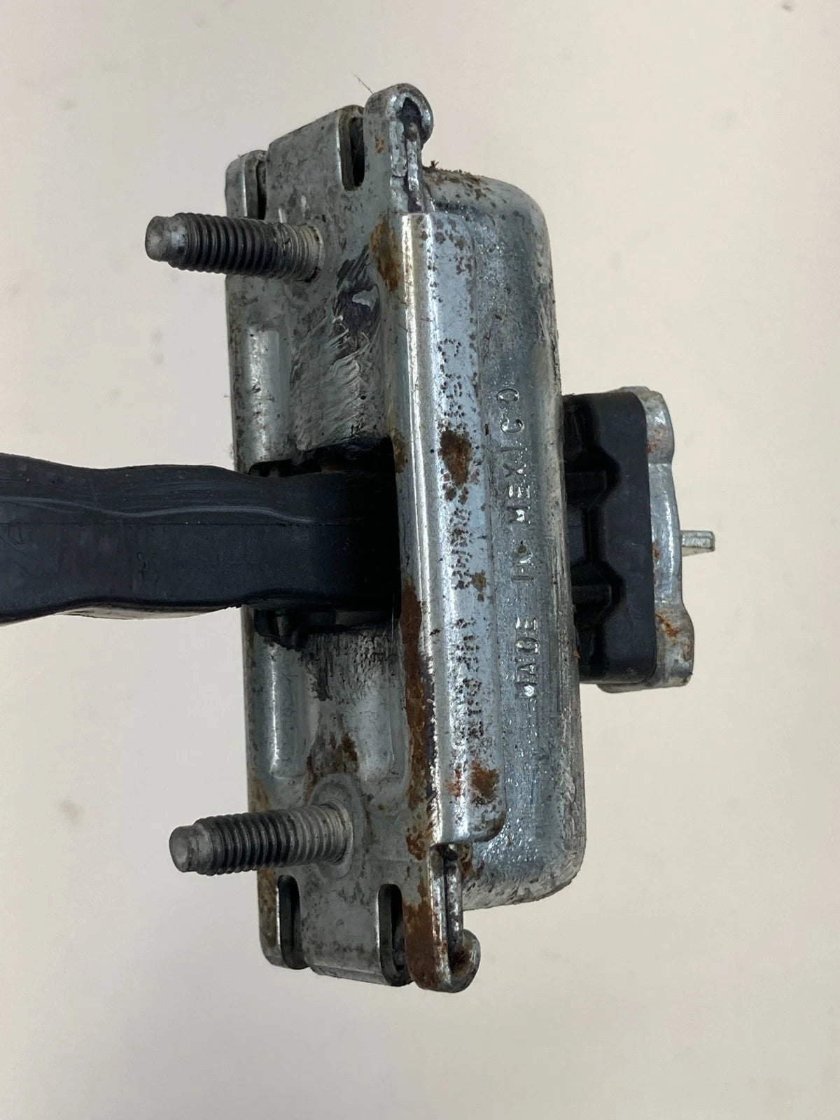 2013-2019 FORD ESCAPE REAR RIGHT BACK SIDE DOOR CHECK STOP STOPPER DETENT OEM