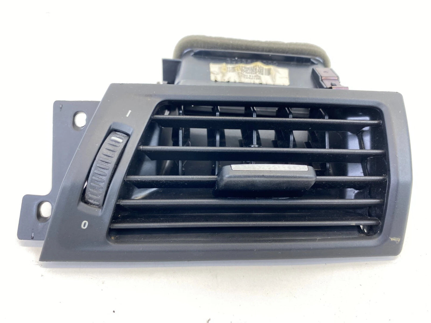 11-17 BMW X3 FRONT RIGHT PASSENGER SIDE A/C DASH AIR VENT GRILLE OUTLET 9217442