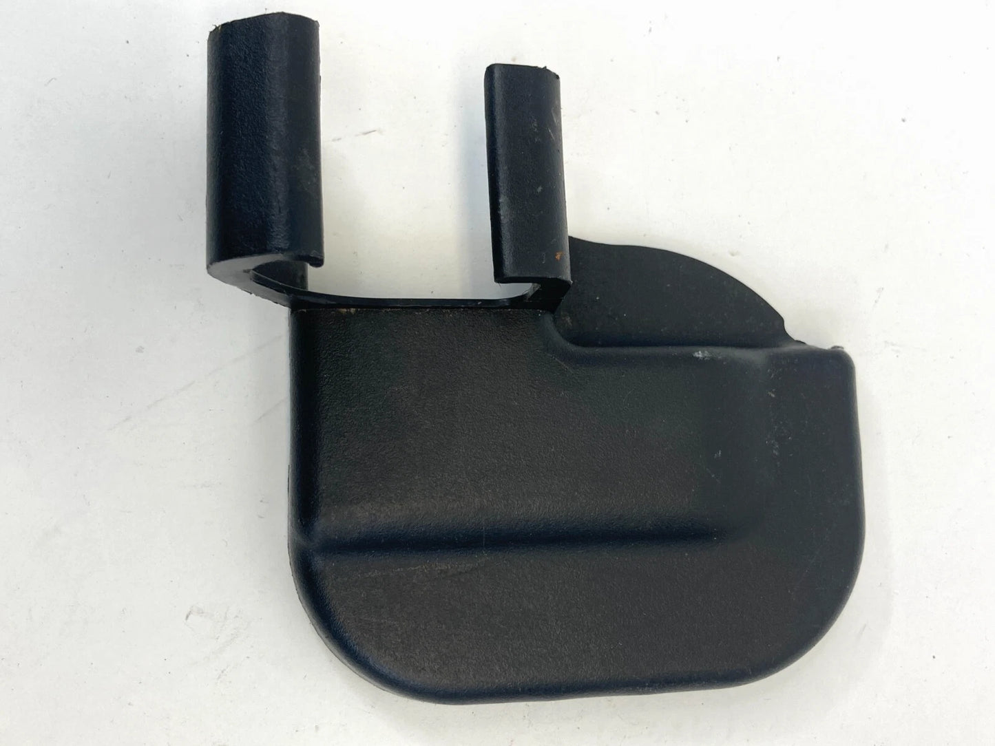 2011-2014 DODGE AVENGER FRONT RIGHT SEAT RAIL TRACK TRIM CAP COVER 1LG36TRMA OEM