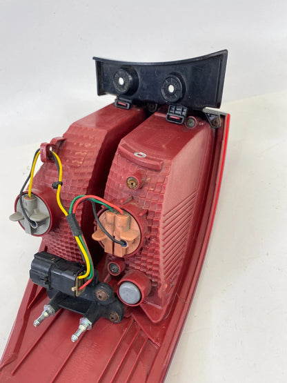 2013-2016 HYUNDAI SANTA FE SPORT REAR LEFT DRIVER OUTER TAIL LIGHT TAILLIGHT OEM