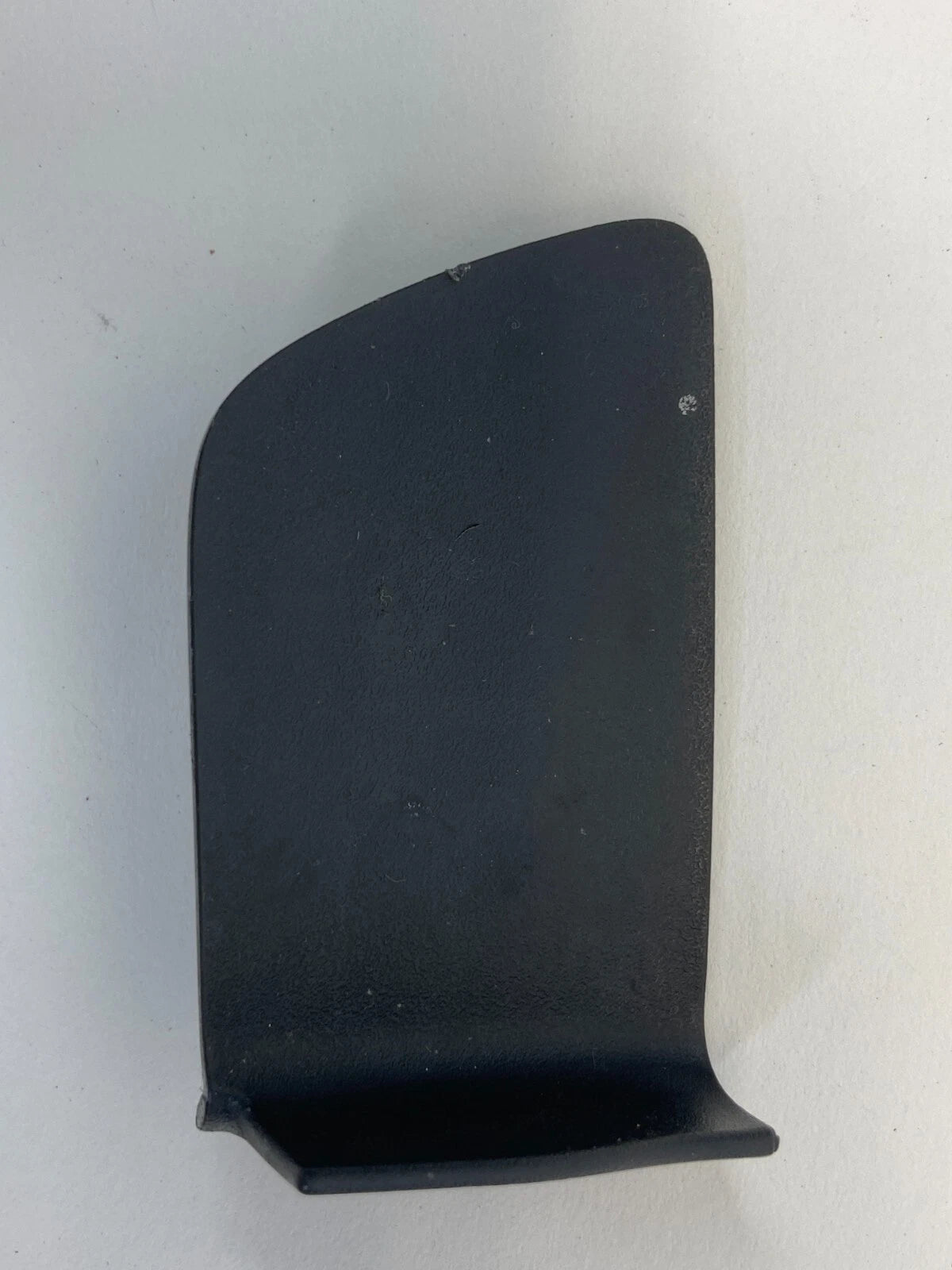 2008-2013 INFINITI G37 SEDAN REAR RIGHT INTERIOR DOOR HANDLE SCREW COVER CAP OEM