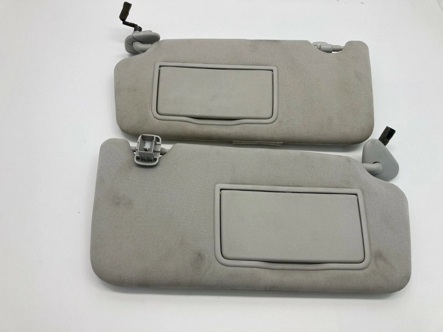 2010-2014 SUBARU OUTBACK LEGACY SUNVISOR SUN VISOR T SET LEFT & RIGHT W/ CLIPS