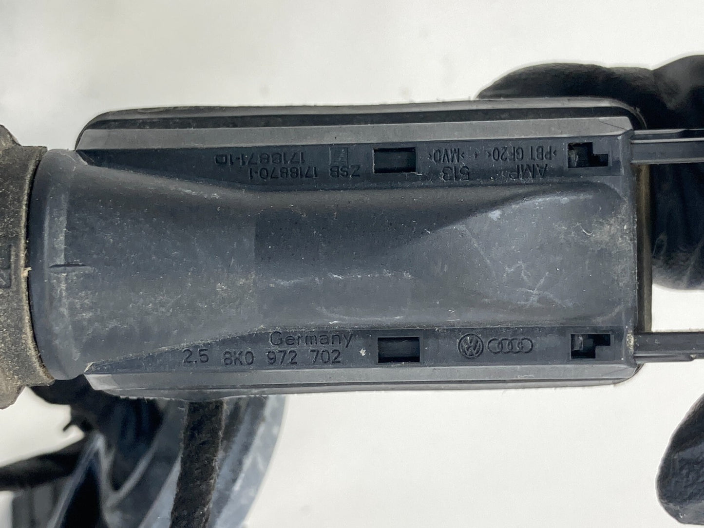 09-16 Audi A4 Quattro Sedan Rear Right Door Wire Wiring Harness 8K0971688AC OEM