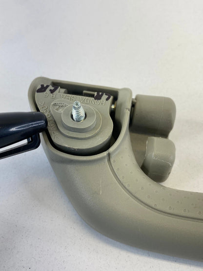 06-08 HONDA PILOT REAR LEFT SIDE INTERIOR ROOF GRAB GRIP ASSIST BAR HANDLE OEM