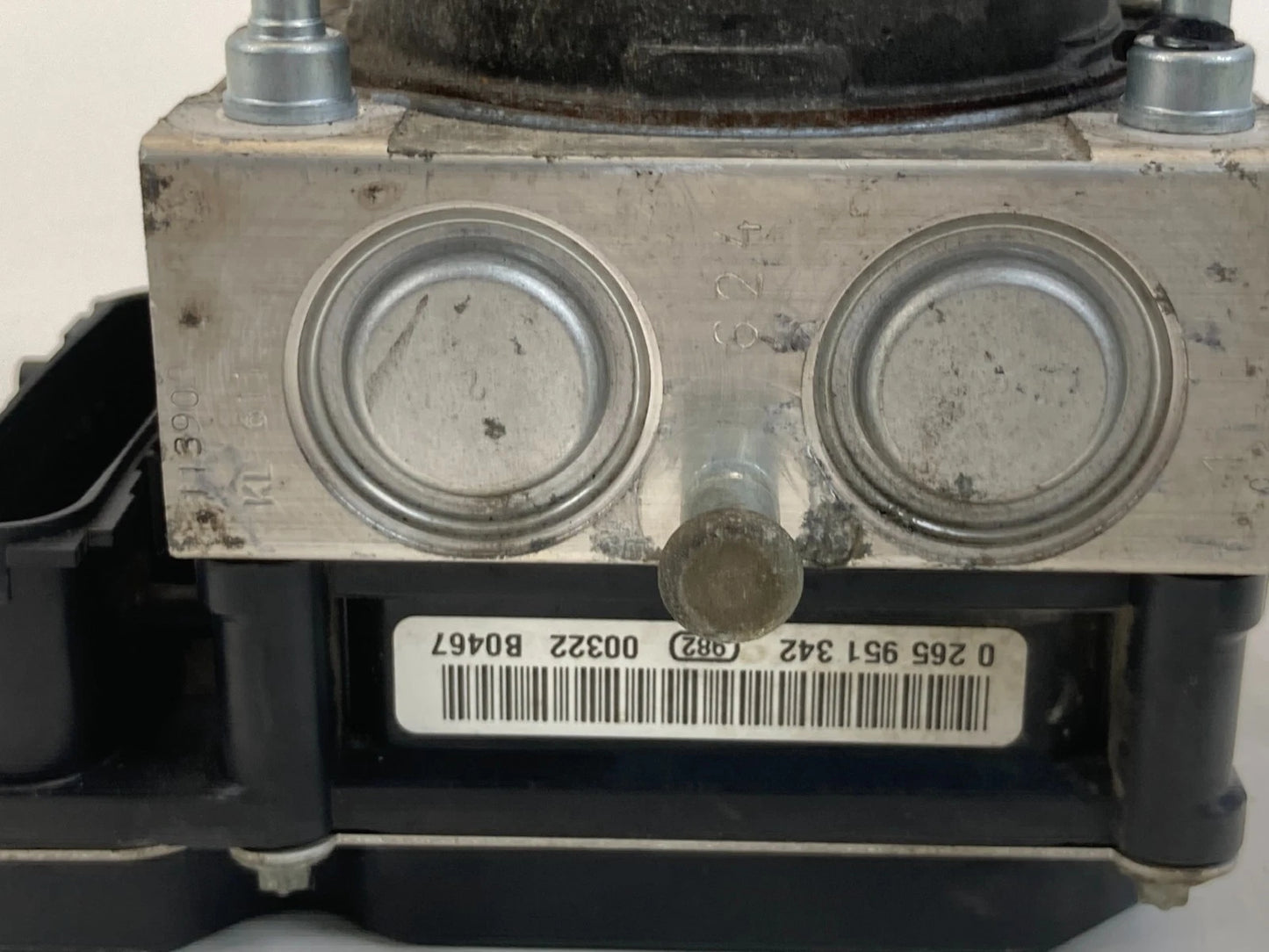 2010 Nissan Altima 2.5L FWD AT ABS Anti Lock Brake Pump Module 47660-ZX00A OEM