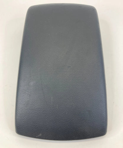 2010-2013 MAZDA 3 CENTER CONSOLE MIDDLE INTERIOR STORAGE BOX PAD ARMREST LID OEM