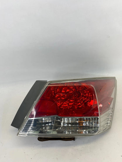 2008-2012 HONDA ACCORD SEDAN RIGHT PASSENGER TAIL LIGHT TAILLIGHT TAIL LAMP