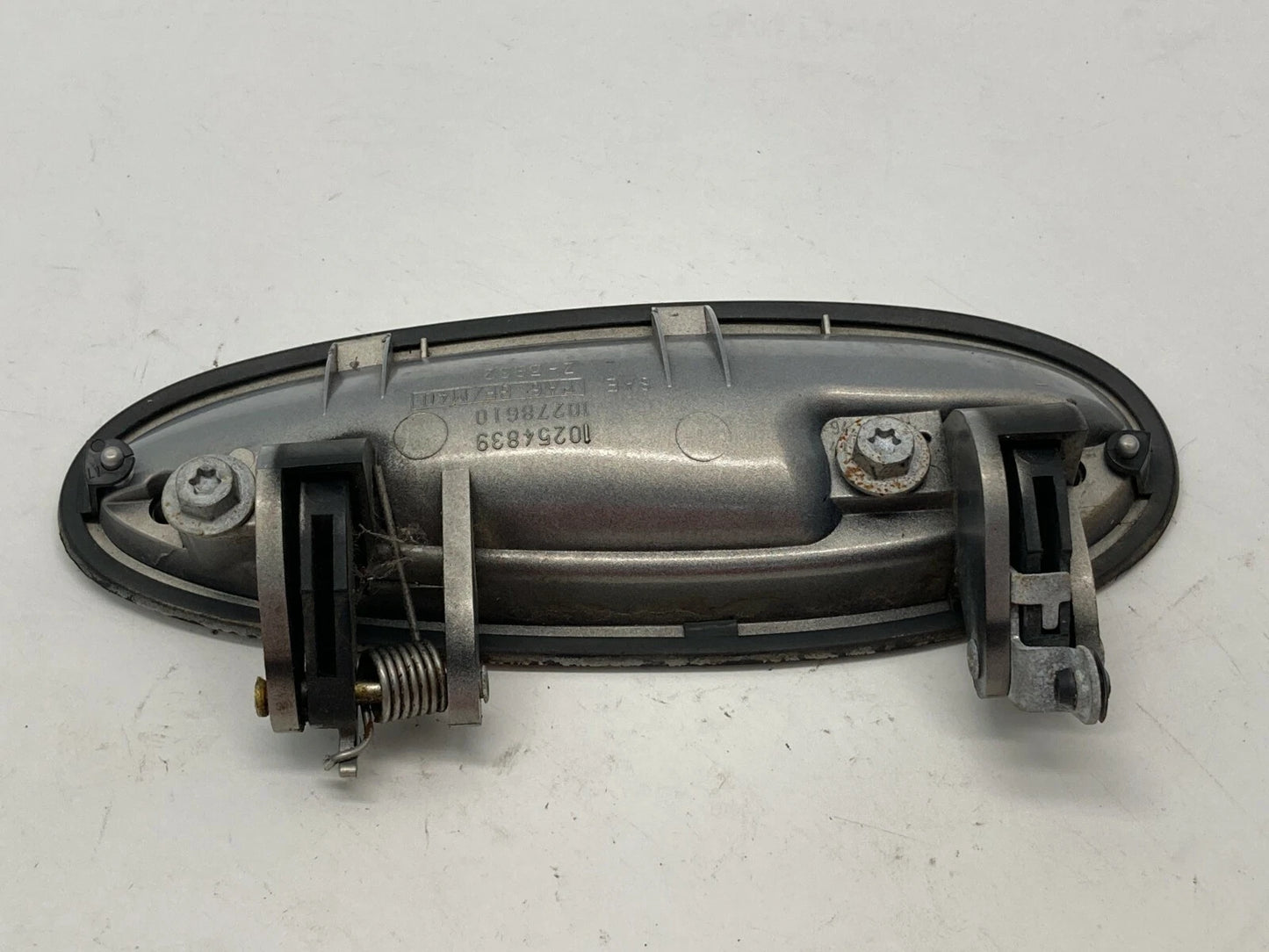 1997-2003 CHEVROLET MALIBU REAR LEFT SIDE EXTERIOR DOOR HANDLE ASSY 10254839 OEM