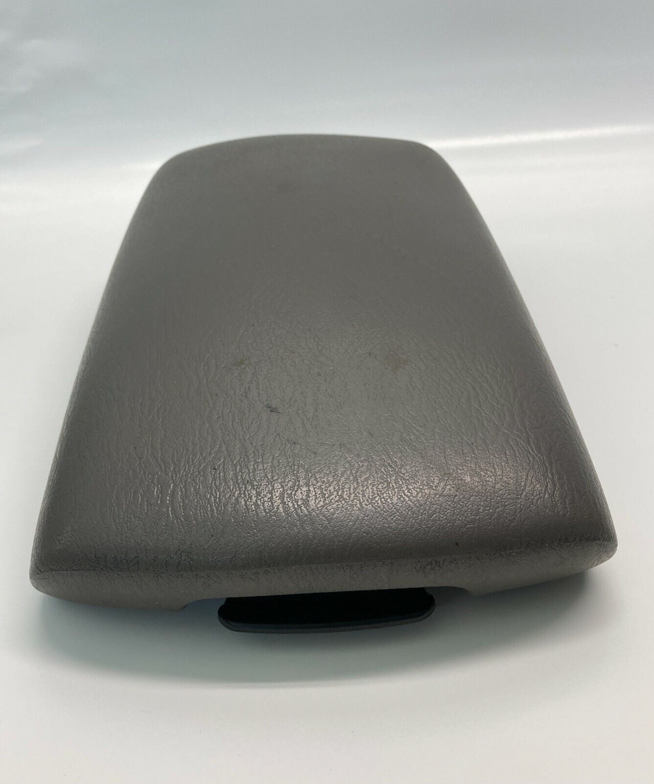 2002 2003 2004 2005 2006 2007 Jeep Liberty Center Console Lid Armrest Arm Rest