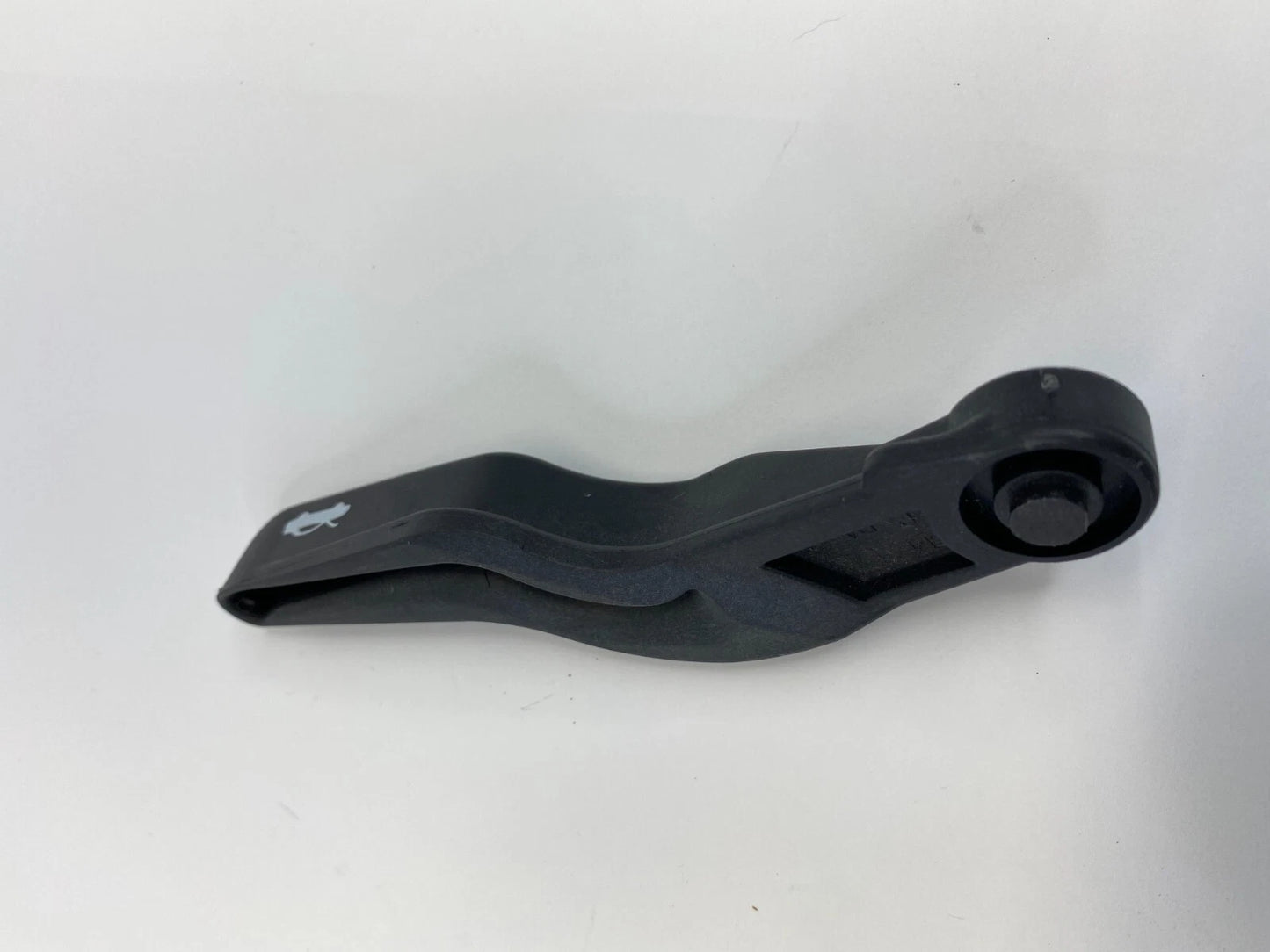 2008-2012 CHEVROLET MALIBU HOOD RELEASE PULL HANDLE LEVER OPENER SWITCH OEM
