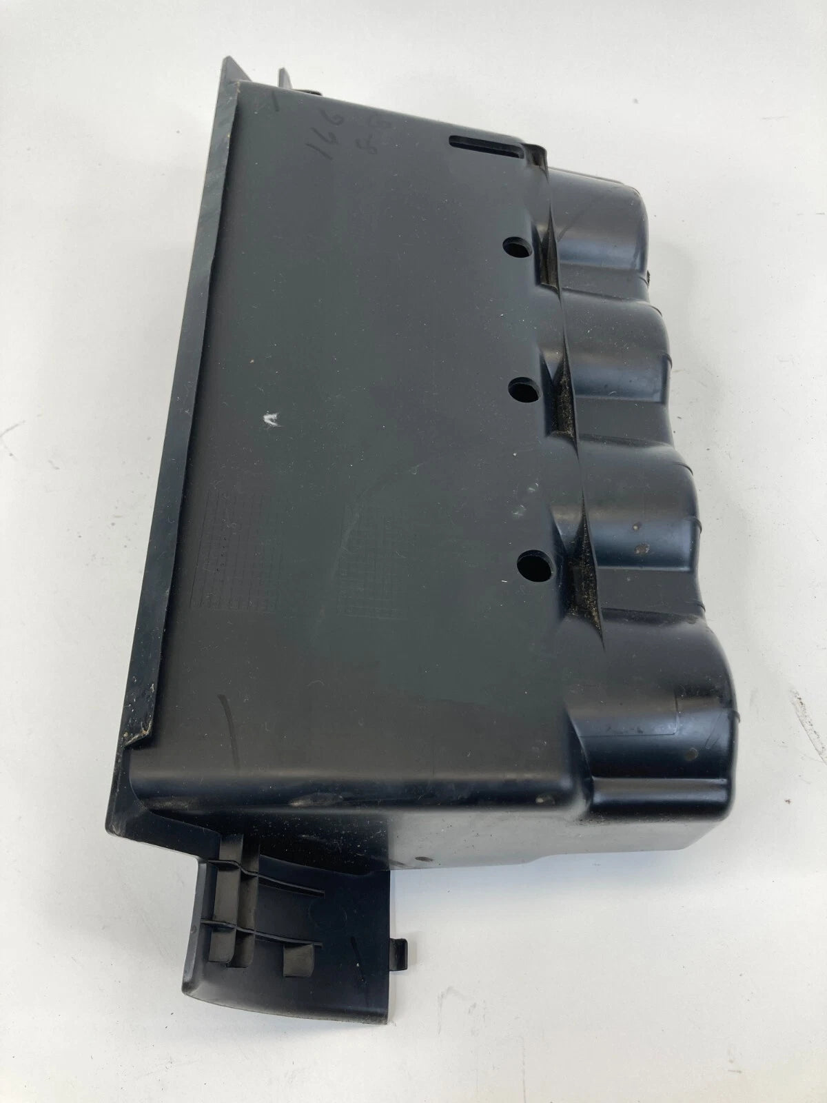 2008-2010 DODGE AVENGER UPPER GLOVE BOX COLD DRINKS COOLER INSERT 05291861 OEM
