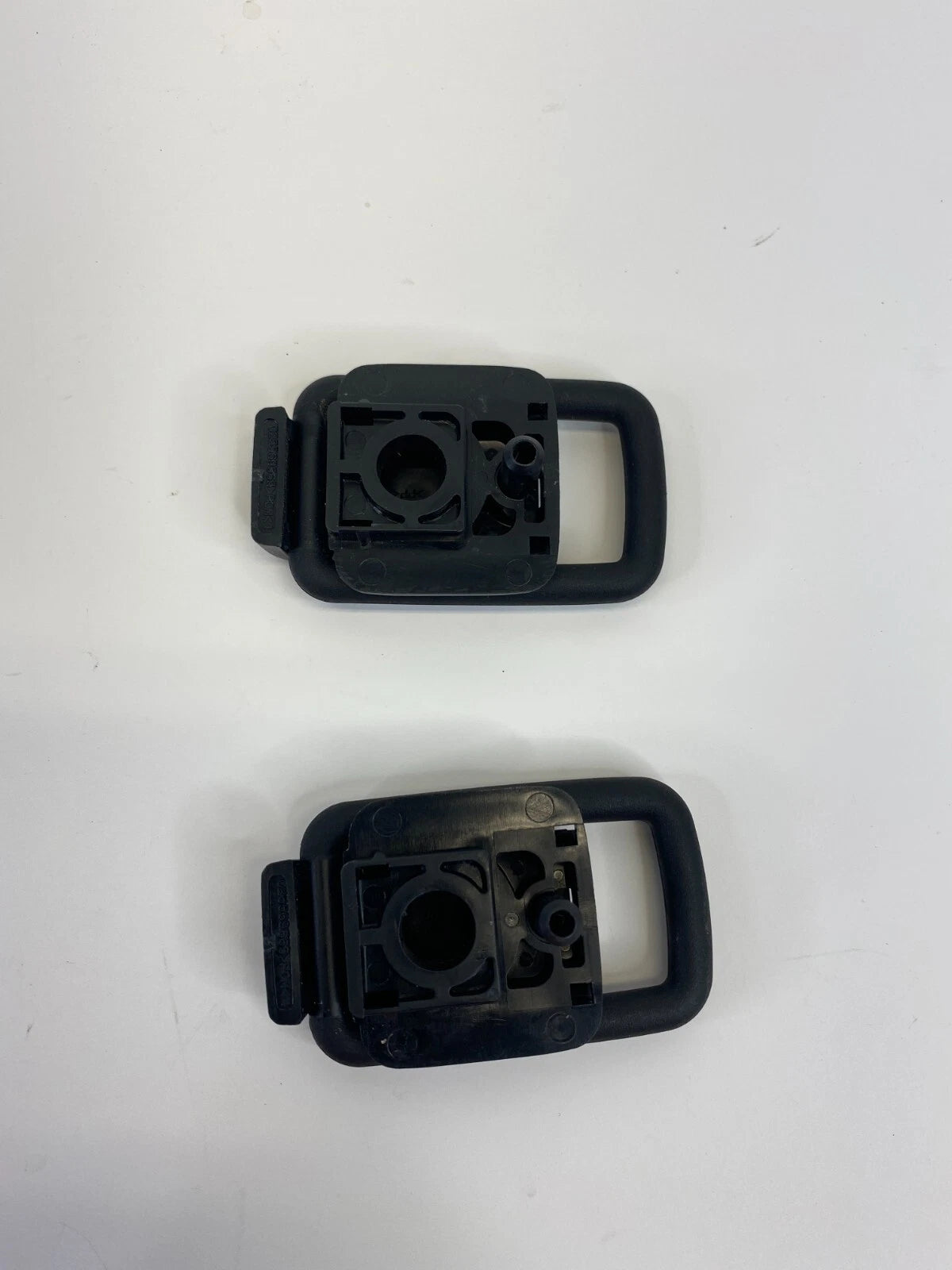 07-12 MAZDA CX-7 CX7 REAR TRUNK CARGO TIE DOWN HOOK HOLDER SUPPORT SET C23569563