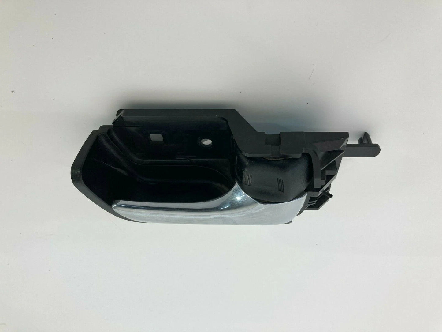 2004-2009 TOYOTA PRIUS REAR RIGHT SIDE INNER DOOR HANDLE ASSEMBLY 69205-47020
