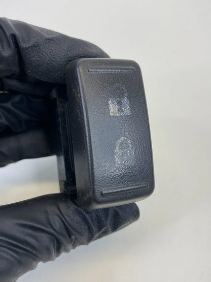 2007-2009 SUZUKI XL-7 FRONT LEFT DRIVER SIDE DOOR LOCK CONTROL SWITCH BUTTON OEM