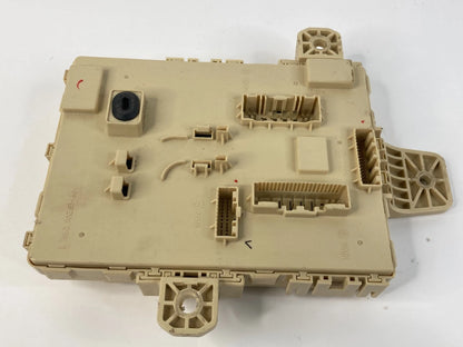 2013 2014 HYUNDAI SANTA FE INTERIOR CABIN JUNCTION FUSE BOX RELAY 91950-B8520
