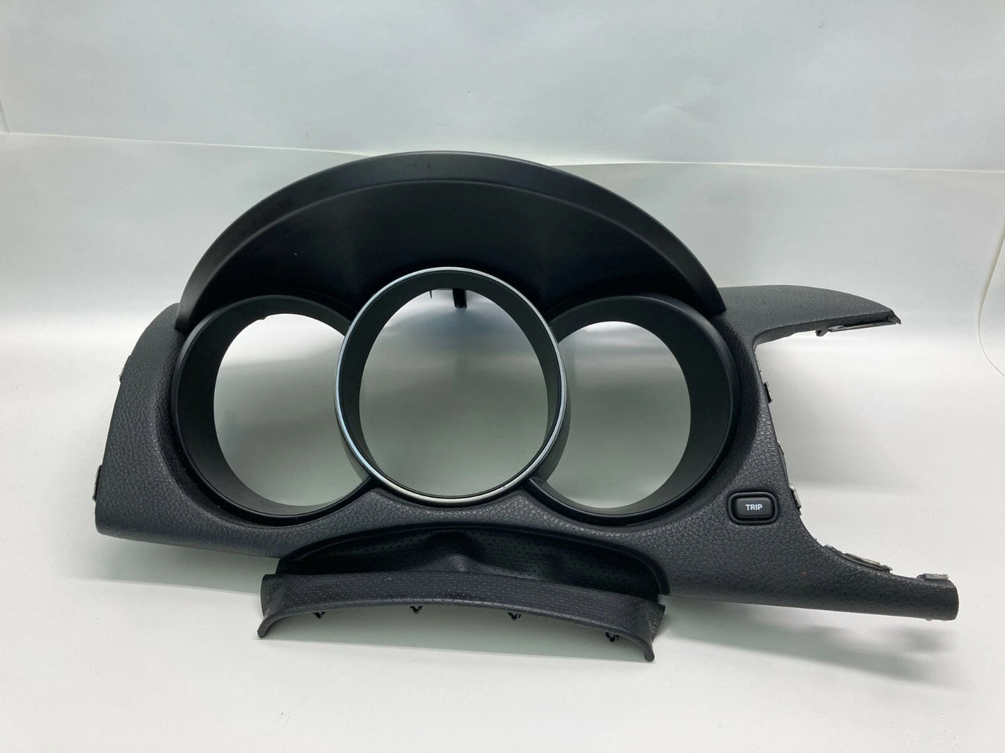 10-13 KIA FORTE SPEEDOMETER INSTRUMENT CLUSTER DASH BEZEL TRIM PANEL 84831-1M300
