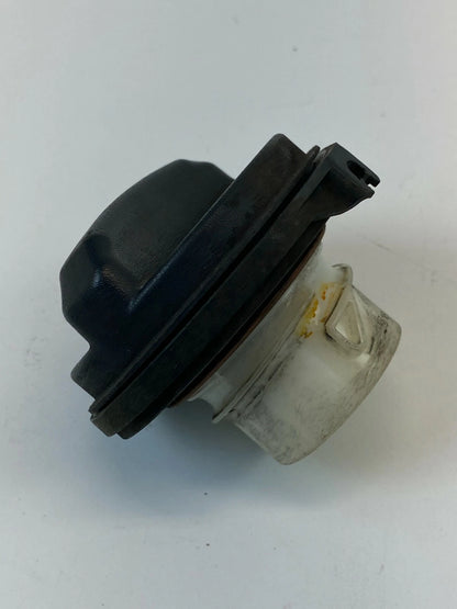 2007 2008 2009 2010 HYUNDAI ELANTRA SEDAN FUEL FILLER GAS TANK CAP LID COVER OEM