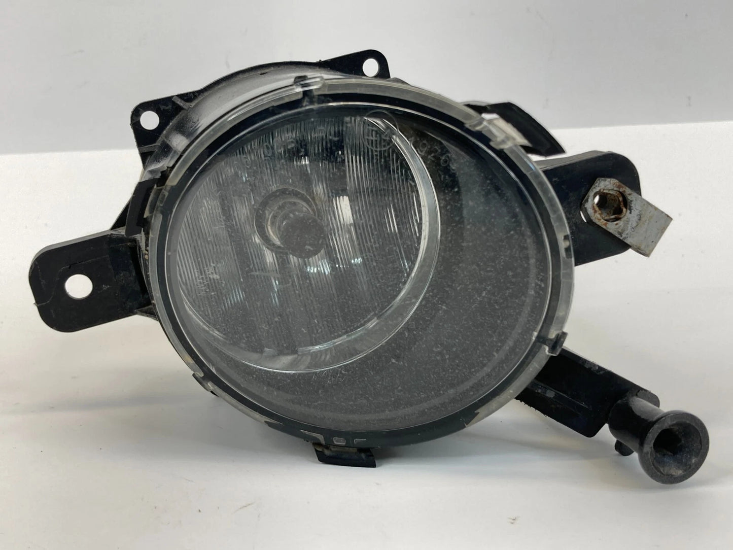 2013-2015 CHEVROLET MALIBU FRONT RIGHT PASSENGER SIDE FOG LIGHT LAMP 662588537