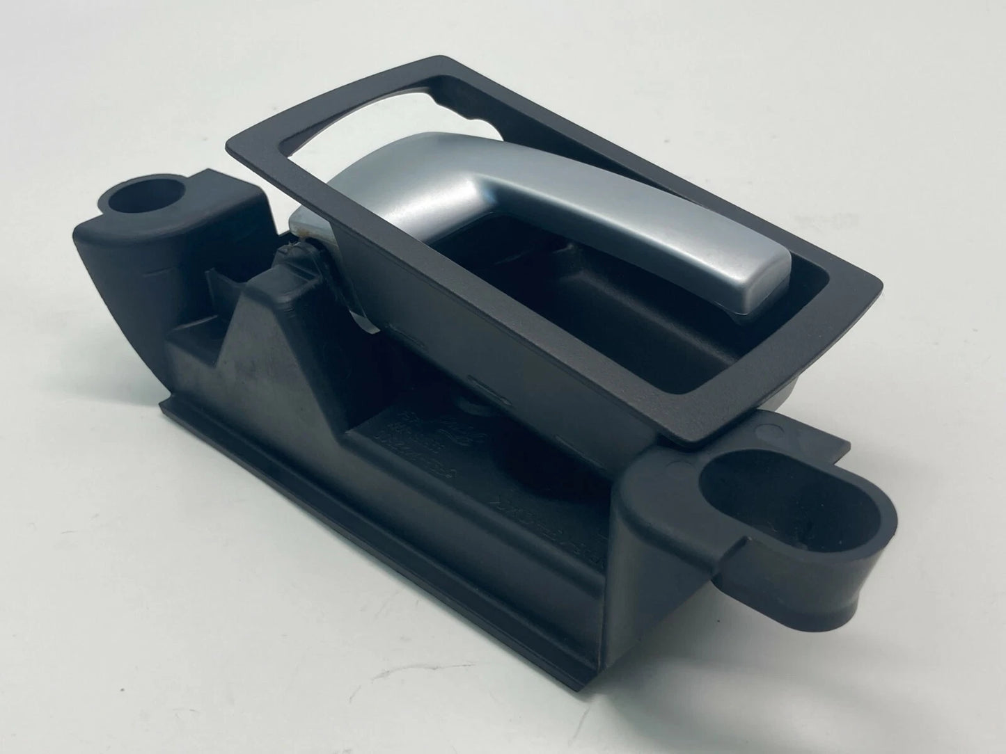 05-07 FORD FREESTYLE FRONT RIGHT PASSENGER SIDE INTERIOR DOOR HANDLE 5F937422600