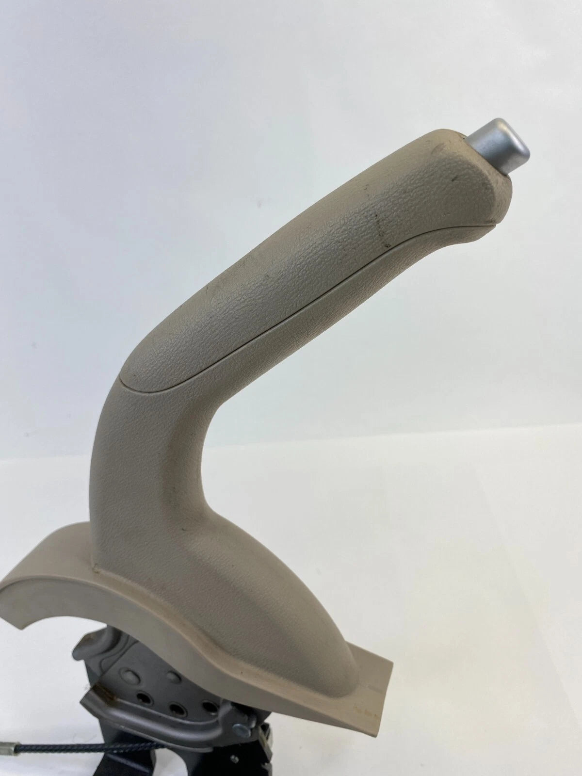 2008-2010 HYUNDAI SONATA 2.4L A/T EMERGENCY PARKING BRAKE HANDLE LEVER ASSY OEM