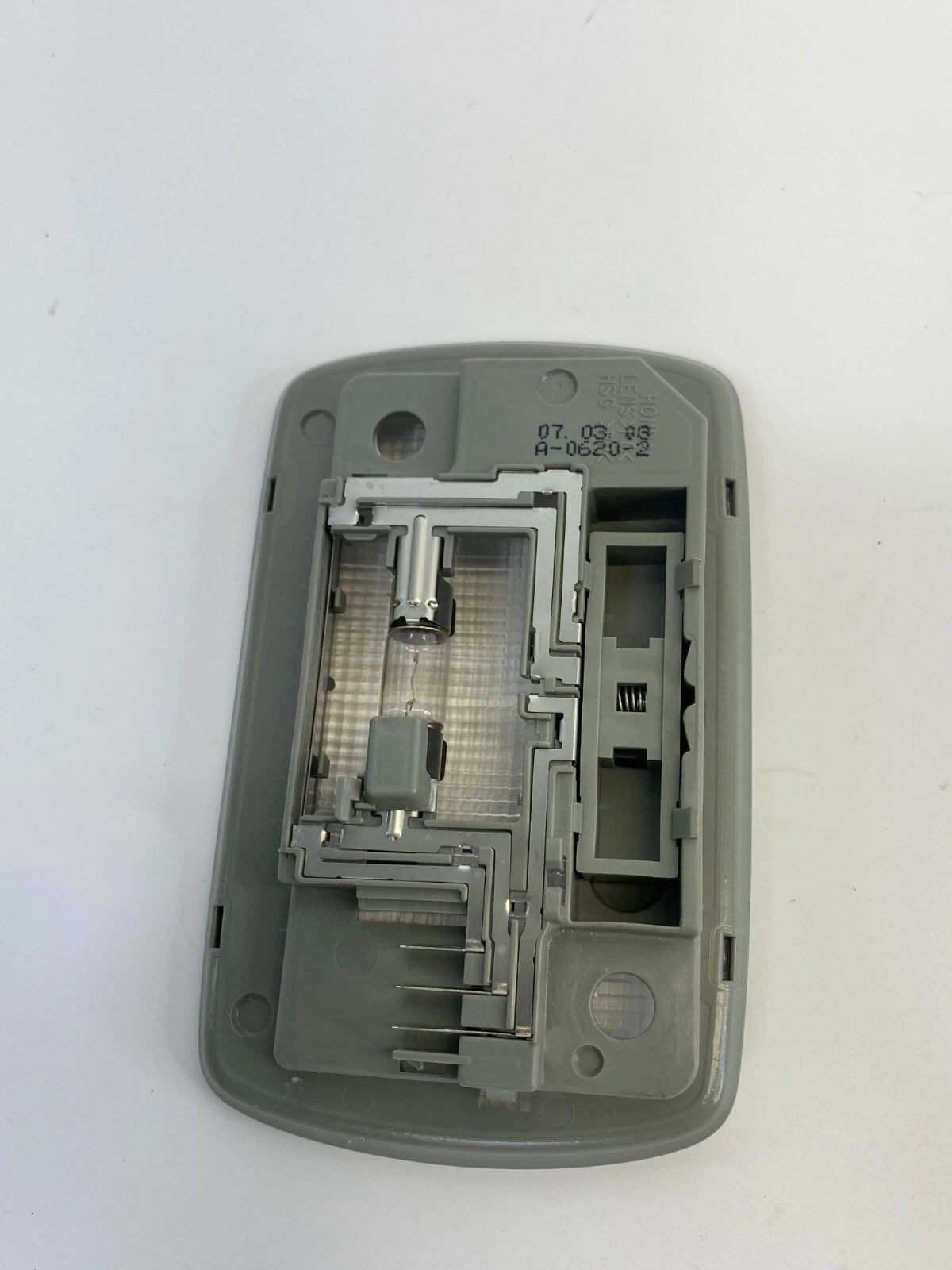 2005-2010 HONDA ODYSSEY 01-08 CIVIC 07-11 FIT REAR CENTER DOME MAP LIGHT LAMP