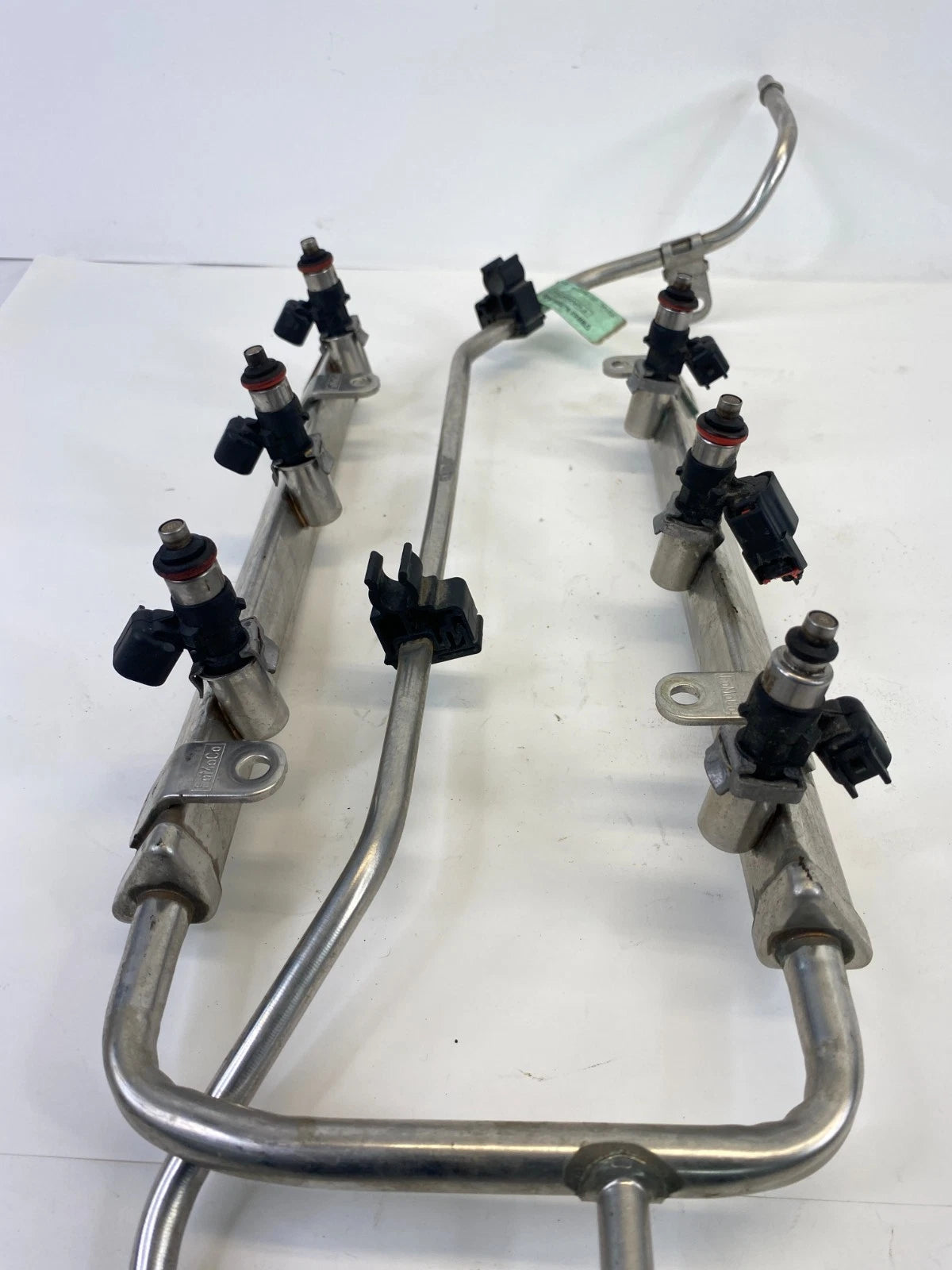 2013-2019 FORD FLEX 3.5L ENGINE FUEL SUPPLY INJECTOR INJECTION RAIL W/ LINE OEM