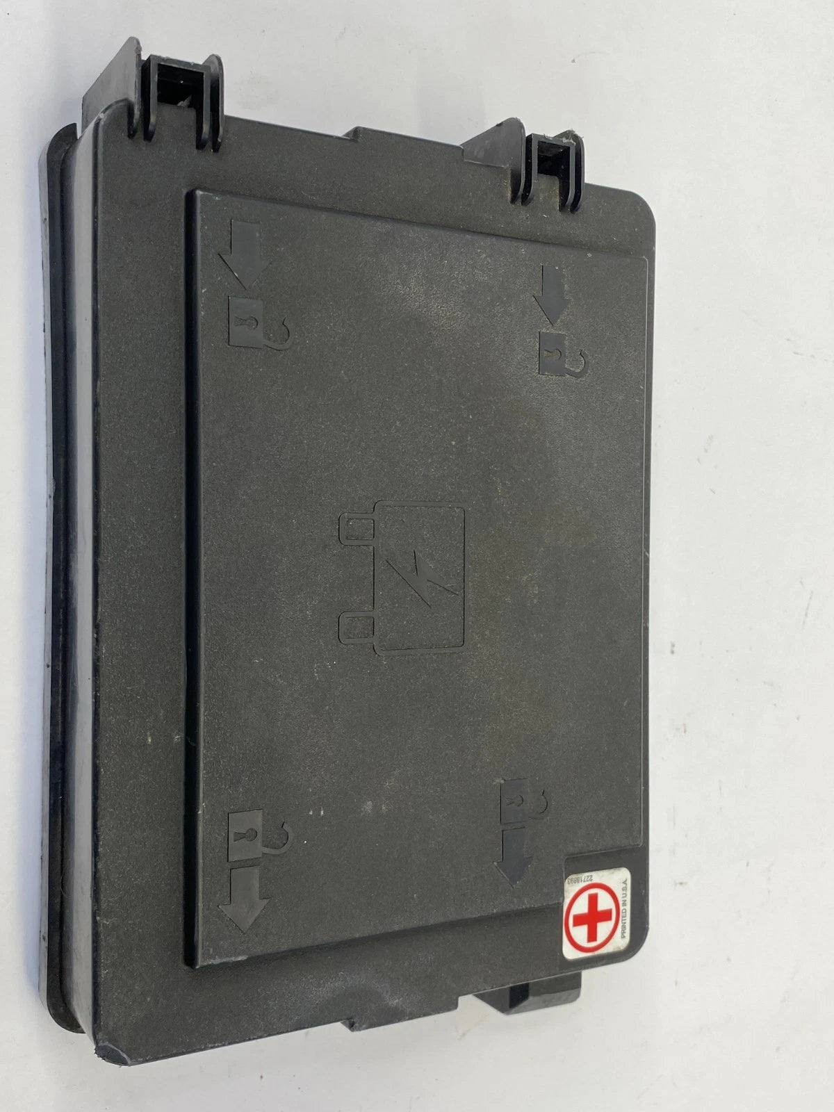 2007-2009 PONTIAC TORRENT ENGINE FUSE BLOCK LID COVER FRONT OEM FACTORY 15278531