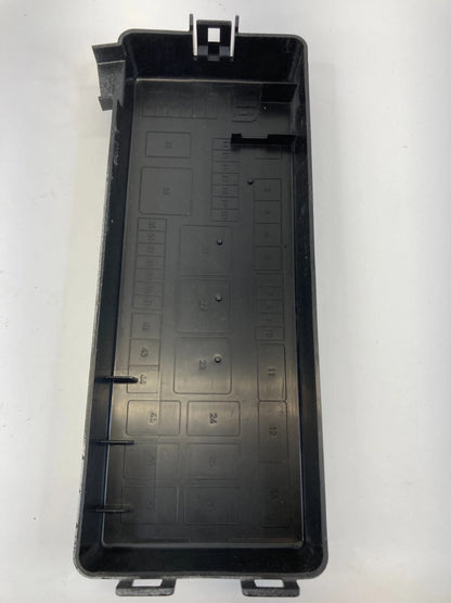 2007 07 CHRYSLER 300 ENGINE FUSE RELAY BOX COVER LID CAP 7154-8533-30 OEM