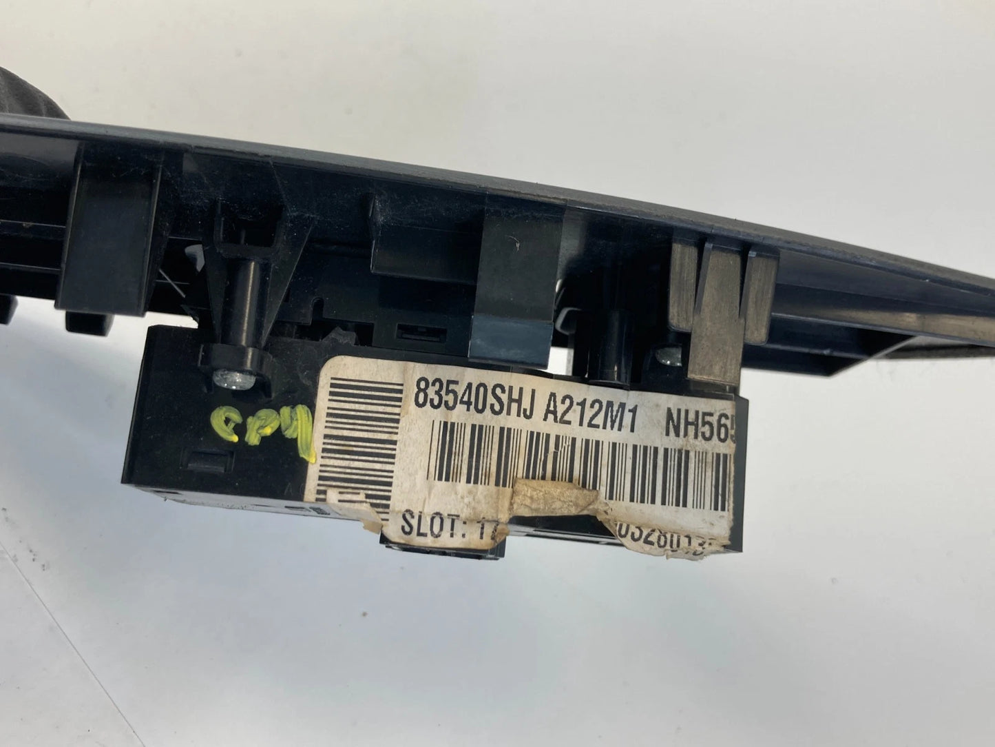 2005-2010 HONDA ODYSSEY EX-L FRONT RIGHT PASSENGER WINDOW DOOR LOCK SWITCH OEM