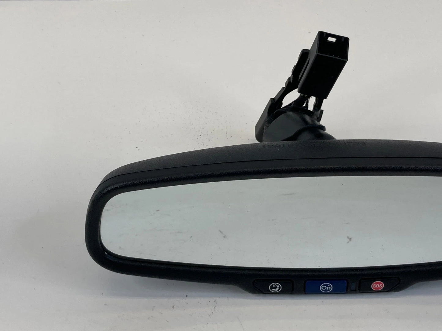 2015-2020 Chevrolet Trax Rear View Mirror w/Auto Dim & Onstar E11026391 OEM