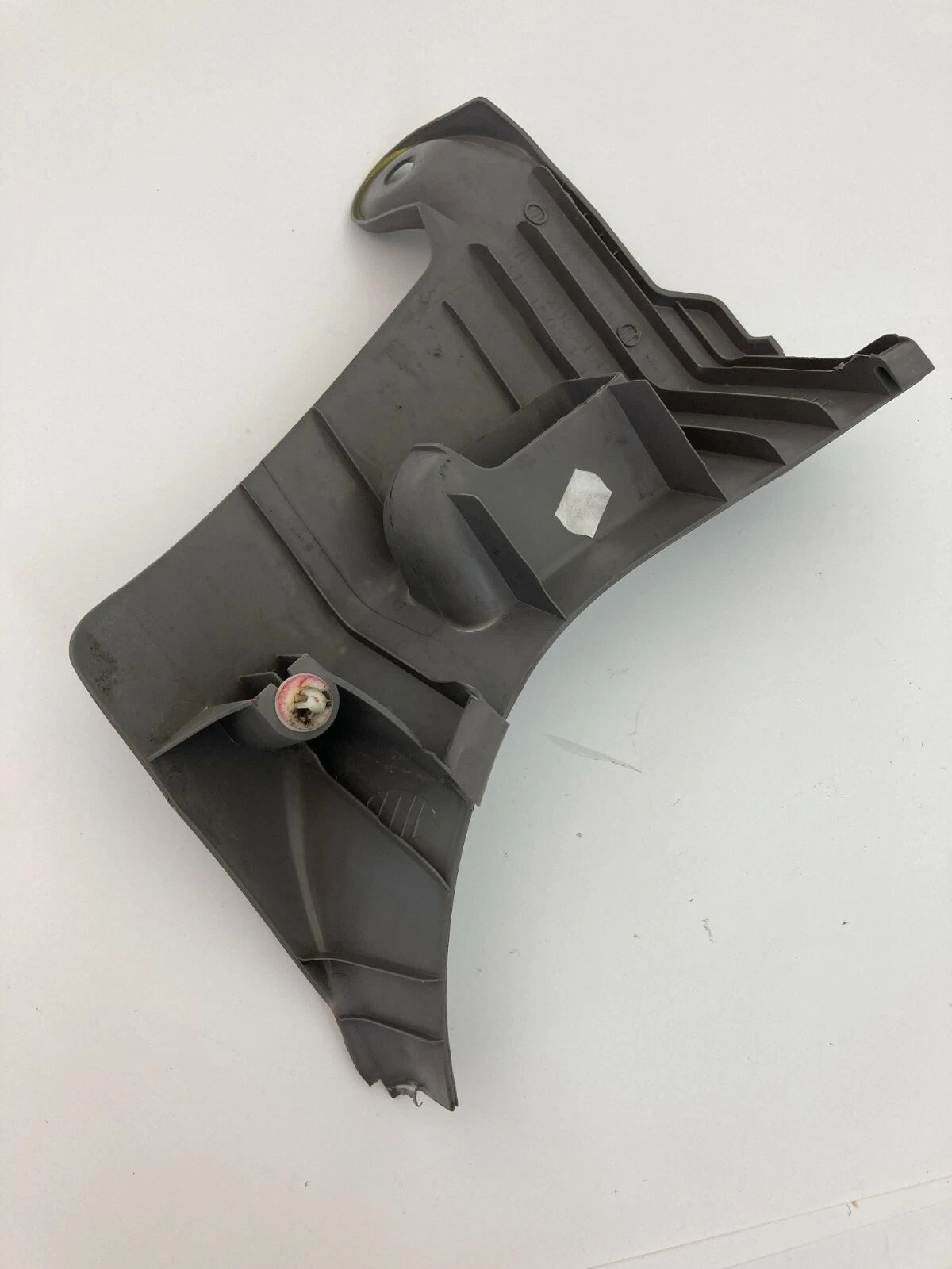 1999-2002 HONDA ODYSSEY FRONT LEFT SIDE COWL BEZEL SCUFF KICK PLATE TRIM PANEL