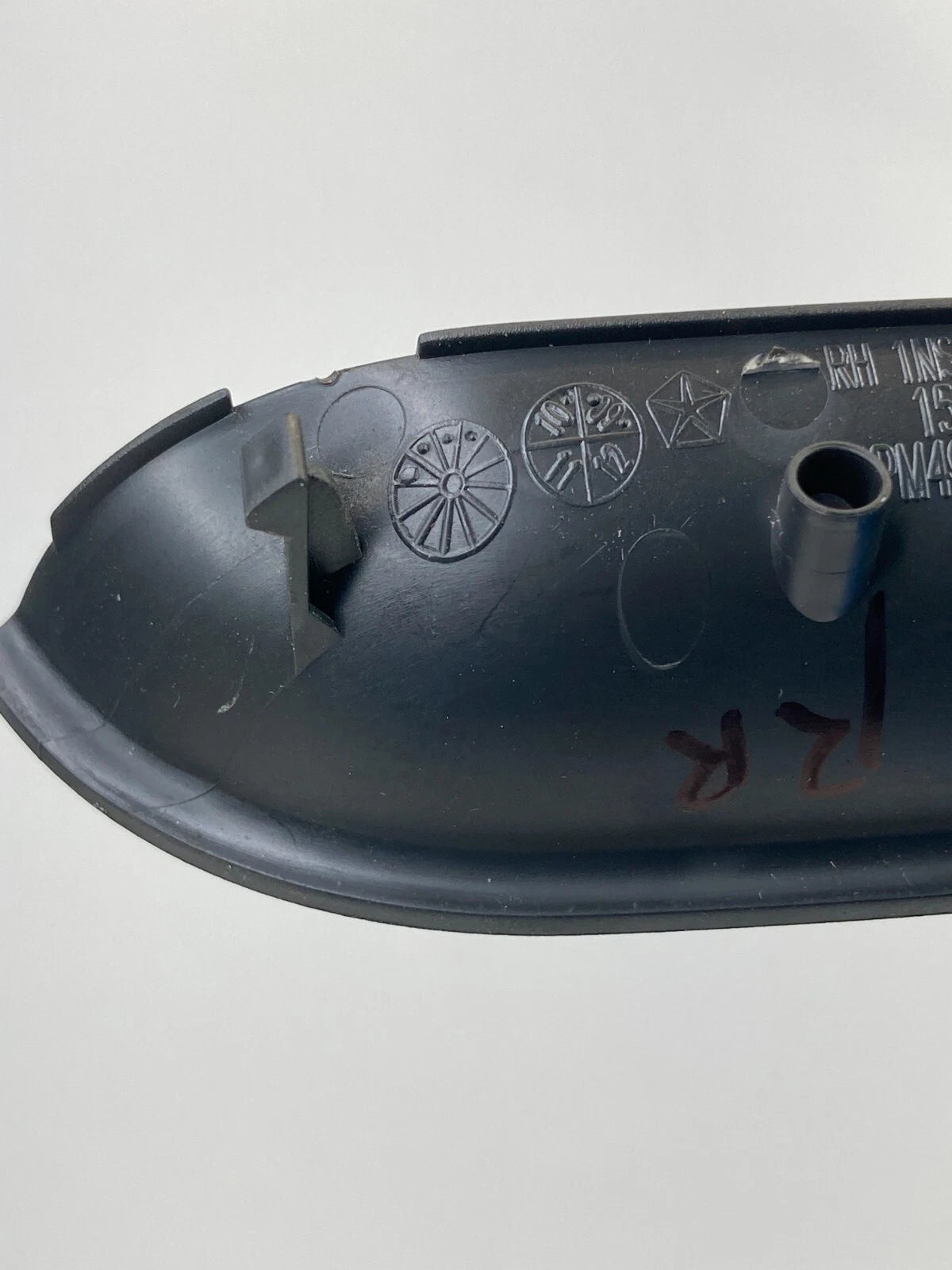 10-12 DODGE CALIBER REAR RIGHT INNER DOOR HANDLE SCREW COVER CAP 1NS40XTRMAB